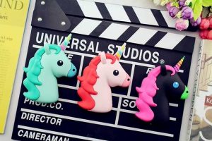 Custom made plastic gifts creative power bank