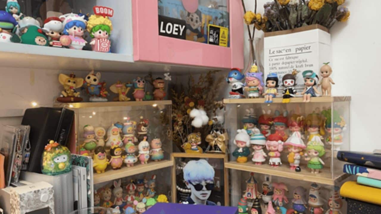 what are blind box figurines famous for